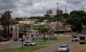 Vista-dos-prédios-de-Bela-Vista-do-Paraíso-a-partir-do-trevo.-Foto-Filipe-Muniz-5-1-1