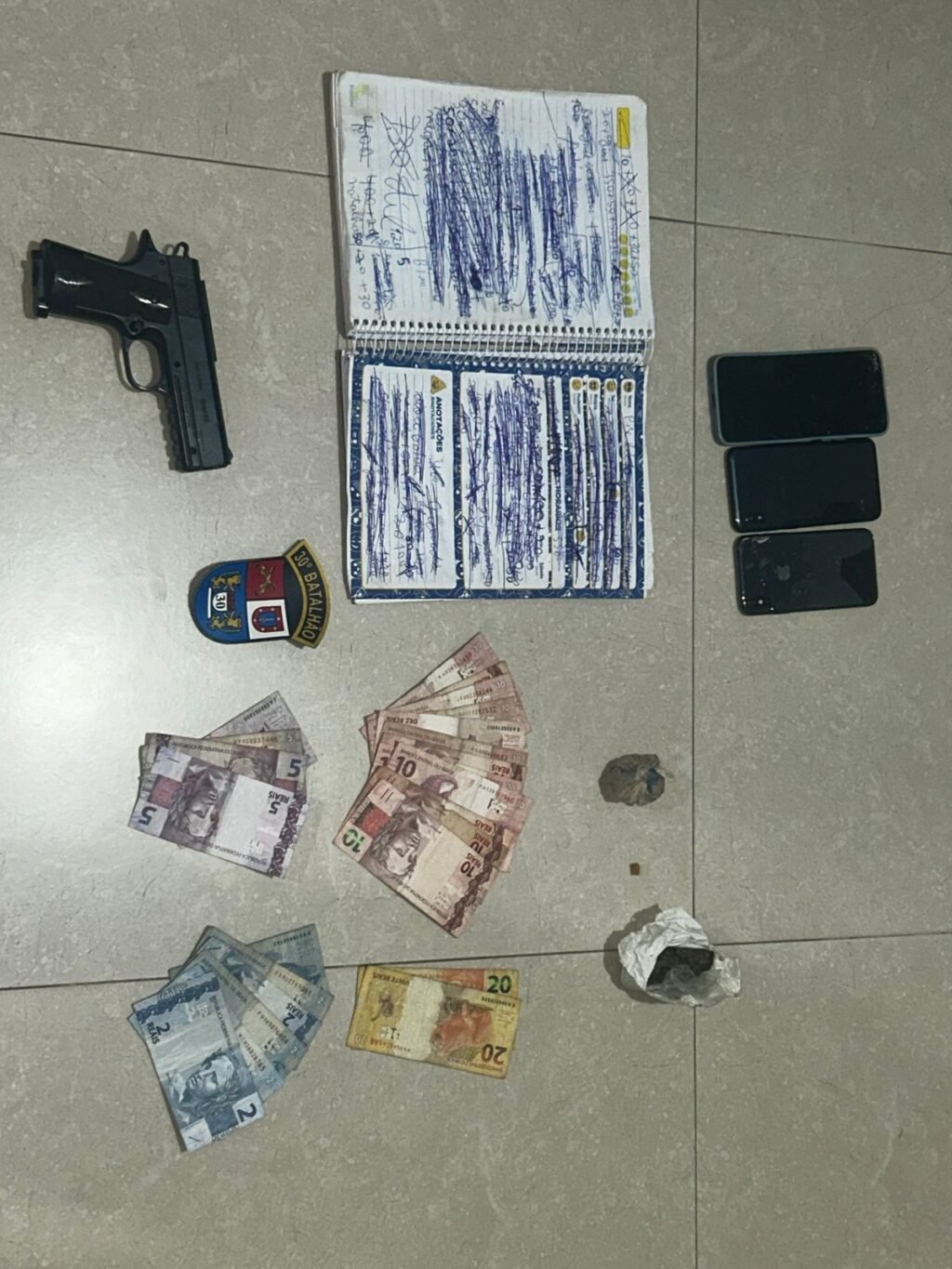 fedf8bf7-d097-47df-b0fd-afee3167e25f